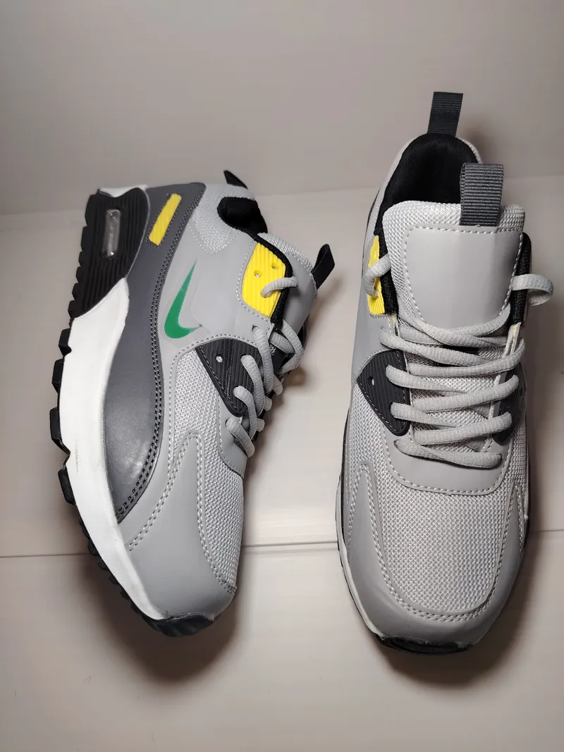 AIR MAX